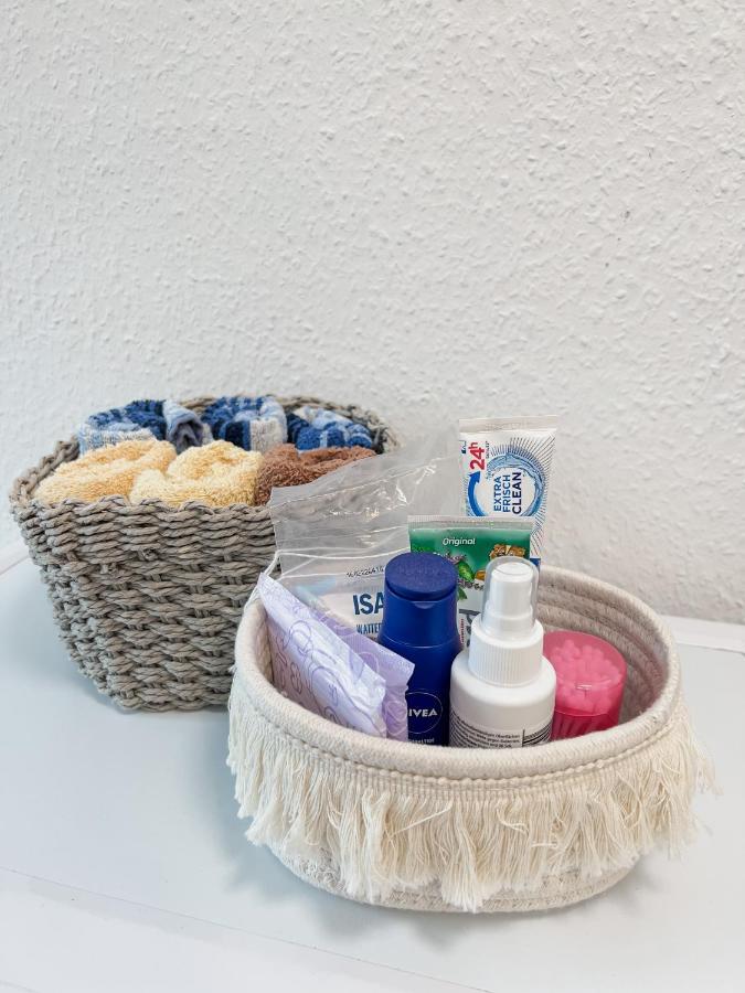 Schoene Helle & Gemuetliche Wohnung In Altstadtnaehe エアフルト エクステリア 写真